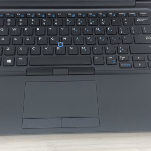 Alternative view of Laptop Dell Latitude 5490 Intel Core i5 8th Gen 16GB RAM + 256GB SSD